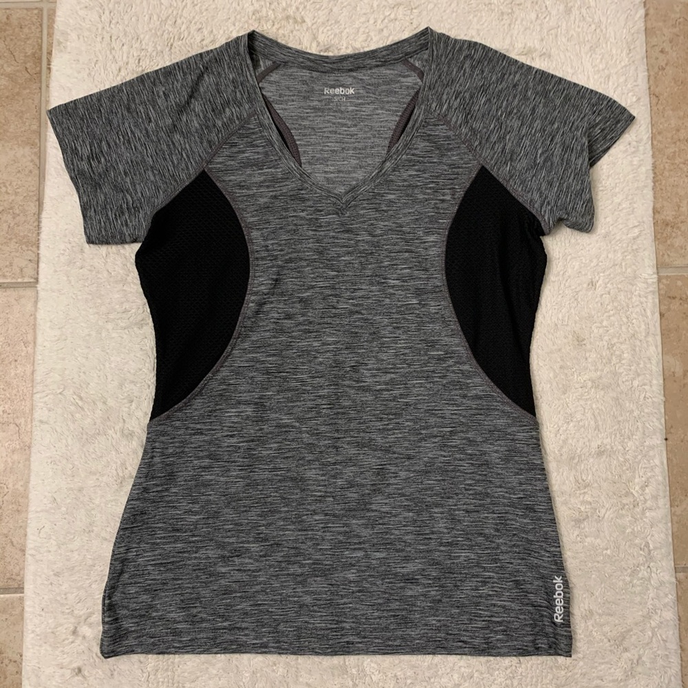Reebok grey workout shirt size S